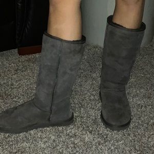 Chocolate Brown UGGS